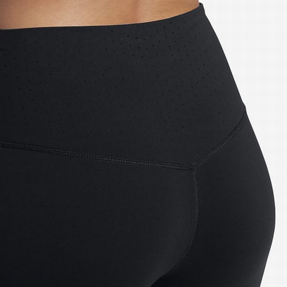 Nike black legend fit leggings xs - Picture 2 of 7
